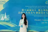 Phiên dịch tiếng Trung: Nghề "cân não" và bản lĩnh của nữ sinh 20 tuổi