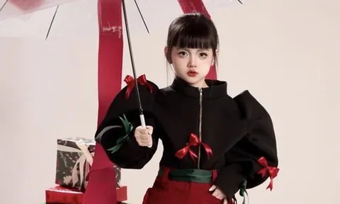 Sao nhí 2017 đắt show nhất Việt Nam hiện tại: Búp bê sống kiếm tiền cực đỉnh, 8 tuổi mua xe xịn quà khủng tặng mẹ