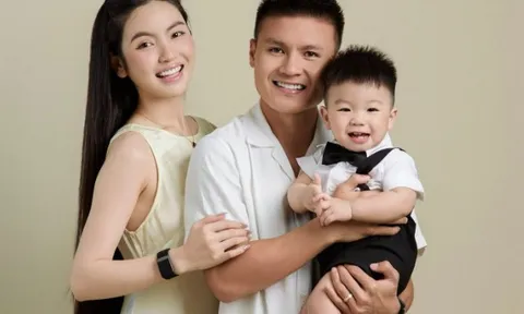 Quang Hải - Chu Thanh Huyền liên tục chuyển khoản 50 triệu đồng