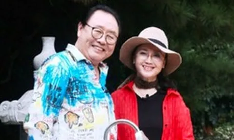 'Trư Bát Giới' Mã Đức Hoa: Viết 300 thư tay, tặng vợ nhẫn kim cương ở sân bay