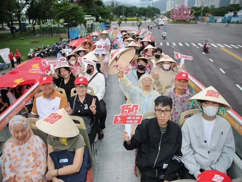 Người dân thành phố Quy Nhơn tham gia “Hành Trình Di Sản”, cùng đề cao tinh thần đoàn kết và chia sẻ