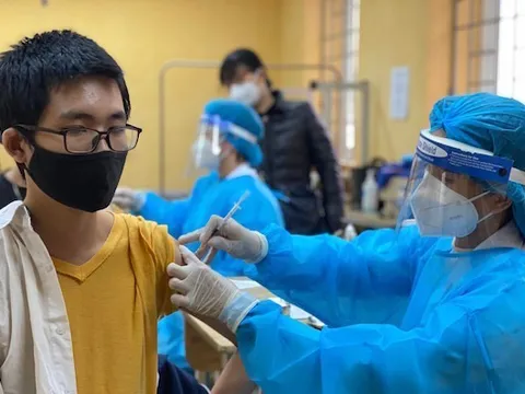 Vừa mắc Covid-19 liệu có 'thoát' biến thể phụ BA.5 không?