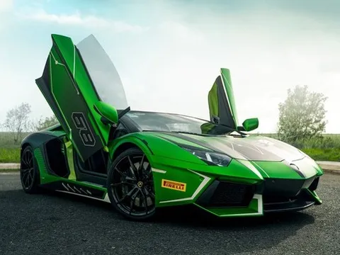 Lamborghini Aventador hàng hiếm tại VN lột xác phong cách xe đua, 'đồ chơi' đắt đỏ bị tháo