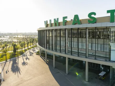 VinFast huy động 4 tỉ đôla cho nhà máy tại Mỹ, dồn lực cho ô tô điện VF8, VF9