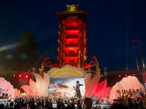 Cầu truyền hình"Linh thiêng Việt Nam" tri ân thương binh, liệt sĩ