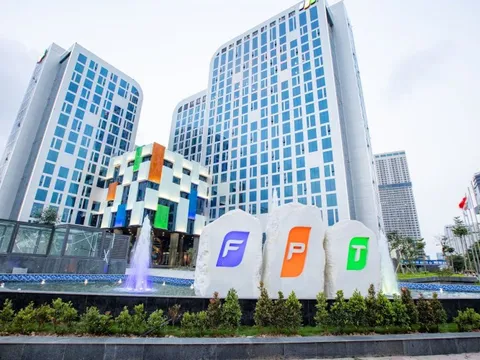 FPT lãi ròng 2.490 tỷ đồng trong 6 tháng đầu 2022, tăng trưởng 31% so với cùng kỳ năm trước