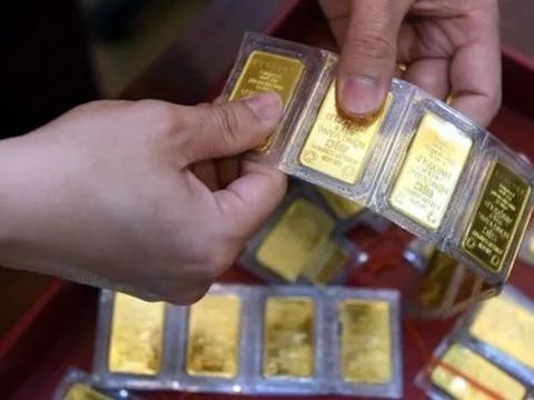 Vì sao giá vàng SJC đột ngột rớt mạnh?