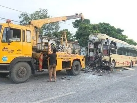 Vụ xe khách đâm xe bồn ở Nghệ An: Tài xế có biểu hiện buồn ngủ