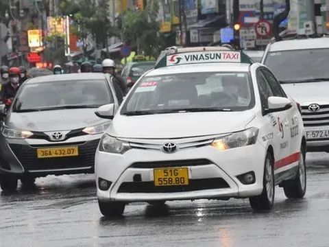 Taxi truyền thống trở lại