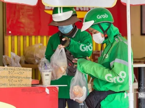 CEO Grab: 100% nguồn thu phí nắng nóng được dành cho tài xế