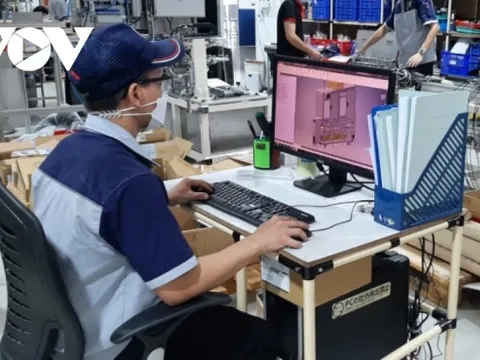 Sản xuất công nghiệp công nghệ cao vẫn là trụ đỡ cho nền kinh tế của TP.HCM