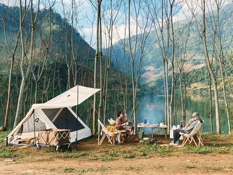 Du lịch theo 'rì viu'