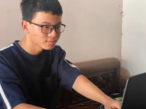 Điều đặc biệt về nam sinh Hà Nội đạt Thủ khoa toàn quốc với 3 điểm 10