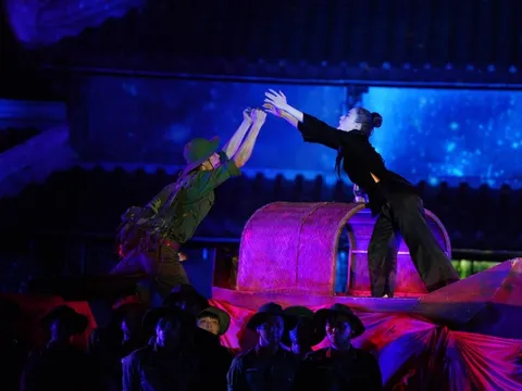 Xúc động chương trình "Khát vọng Hòa bình" bên Thành cổ Quảng Trị