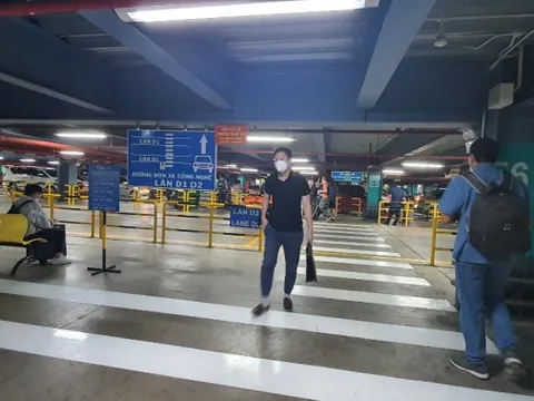 Thông báo "nóng" liên quan hoạt động xe công nghệ ở sân bay Tân Sơn Nhất