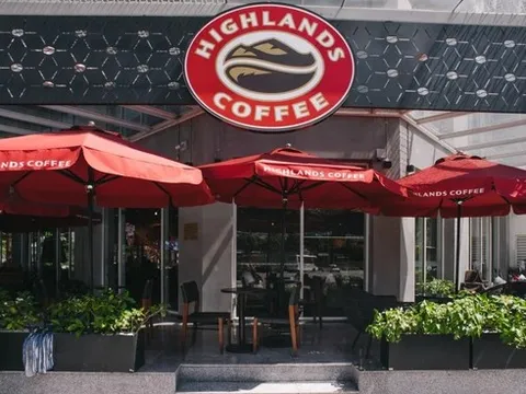 Tăng giá đồ uống, Highlands Coffee thành công ty phổ biến nhất trên mạng xã hội