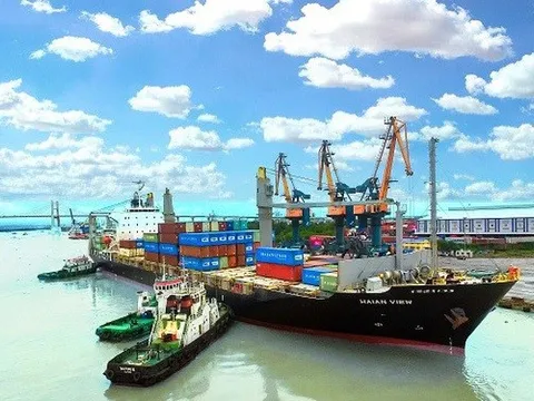 Tăng cường đội tàu, Hải An (HAH) lãi ròng kỷ lục 240 tỷ đồng trong quý 2, cao gấp 3 lần cùng kỳ