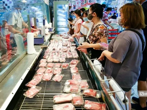 Giá hàng hoá tăng chóng mặt, Bộ trưởng Công Thương chỉ đạo khẩn