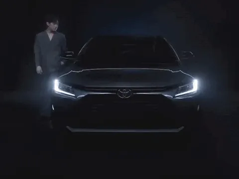 Sedan "quốc dân" Toyota Vios 2023: Lột xác như tiểu Camry, dễ gây sốt khi về Việt Nam