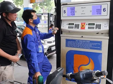Xăng dự báo sẽ tiếp tục giảm lần thứ 4