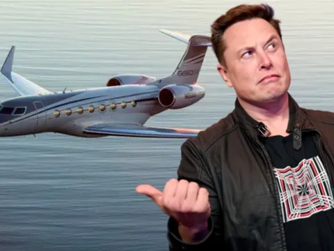 Elon Musk dùng máy bay phản lực để di chuyển trong… 9,6 km dù chỉ mất 10 phút đi xe: Nhiều tỷ phú cũng không ngoại lệ