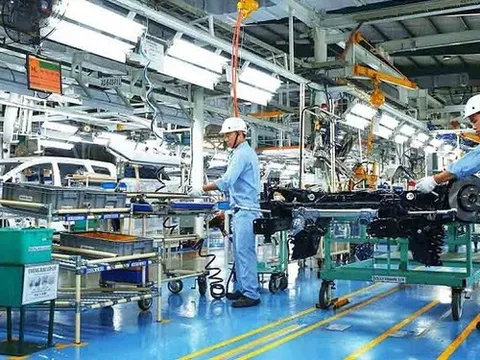 PMI tháng 7 đạt trên 51 điểm, sản xuất được mở rộng tháng thứ 10 liên tiếp