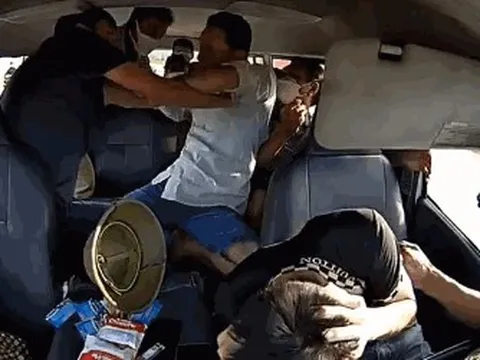 Xác minh clip tài xế trẻ bị 2 người đàn ông đánh đập tàn nhẫn