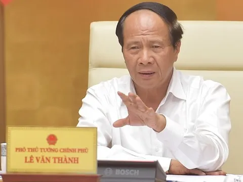 Phấn đấu giải ngân toàn bộ vốn đầu tư công trước 31/12