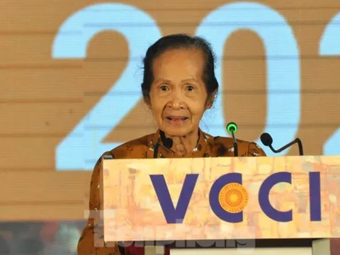 Trồng lúa không thể giúp nông dân làm giàu