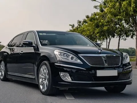 'Mercedes-Benz S-Class châu Á' ngang giá Toyota Camry: Món lạ ít ai biết tới