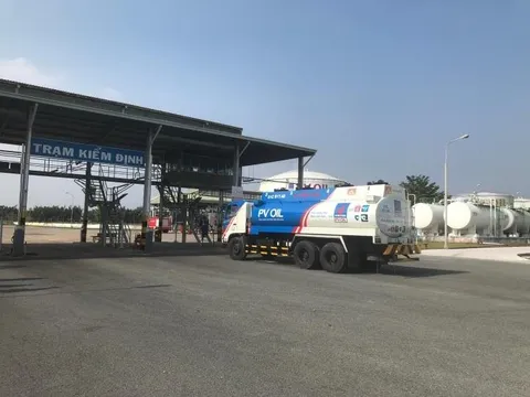 Dừng thủ tục hải quan kho xăng dầu chưa có thiết bị đo bồn bể tự động từ 10/8