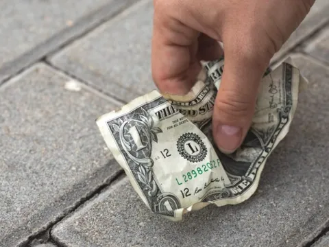 Đi bộ càng nhiều càng dễ kiếm tiền và hạnh phúc: Đó là cách tư duy của người thành công