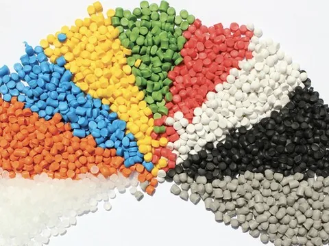 Biên lợi nhuận doanh nghiệp nhựa quý II cải thiện, triển vọng nửa cuối năm sáng khi giá nguyên liệu giảm