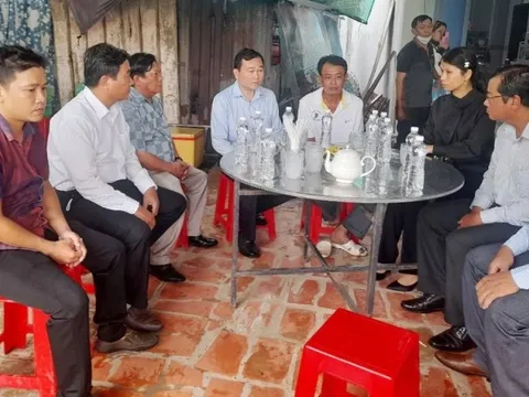 Vĩnh Long: Thăm động viên gia đình 2 bé đuối nước thương tâm