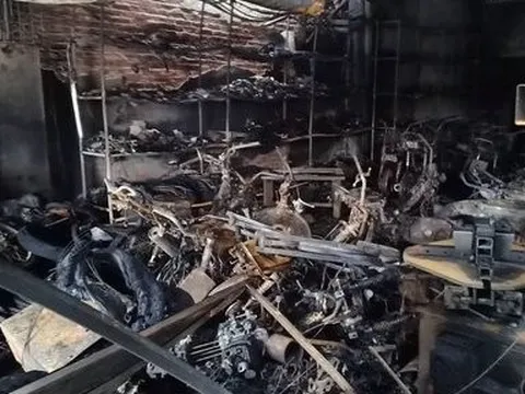 Hà Tĩnh: Hàng trăm xe máy bị hoả hoạn thiêu rụi trong đêm