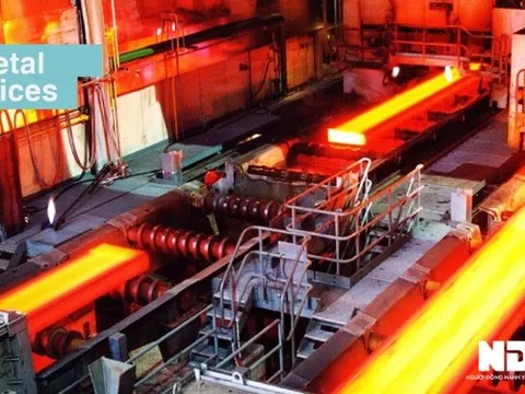 Nhiều lò luyện thép hoạt động trở lại, giá quặng sắt tại Trung Quốc bật tăng