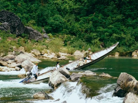 Thót tim vượt thác Tam Lu: Tour du lịch dành cho người ưa mạo hiểm