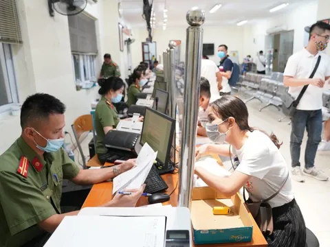 Mỹ nêu yêu cầu đối với người mang hộ chiếu mẫu mới của Việt Nam