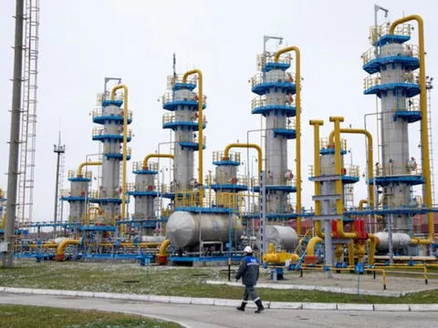 Mỹ vận động áp mức trần giá dầu xuất khẩu của Nga