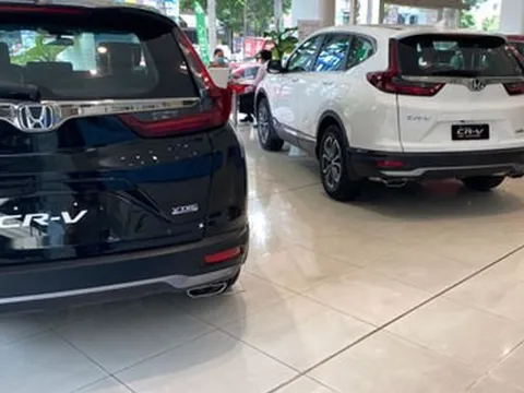 Ôtô, xe máy ế ẩm trong tháng cô hồn