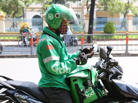 Grab giải trình gì với Bộ Công Thương về việc thu phụ phí nắng nóng?