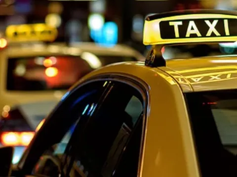 Nhiều hãng taxi chuẩn bị giảm giá cước