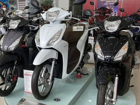 Honda Vision giảm thêm 5 triệu đồng tại đại lý, Honda Lead, Air Blade... dần hạ nhiệt