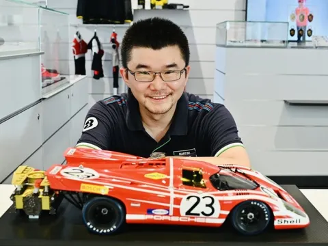 Nhân viên Porsche sưu tầm gần 1.000 mô hình xe, được thăng chức giám đốc