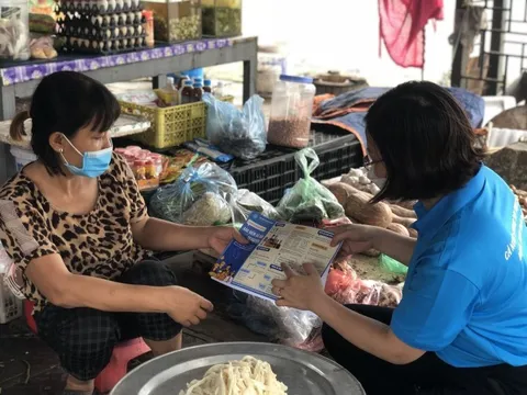 Người nghèo tại quận Long Biên (Hà Nội) được hỗ trợ 100% khi tham gia BHXH tự nguyện