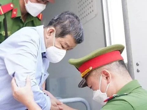 Cựu chủ tịch Bình Dương xin mức án nhẹ nhất để có cơ hội về với gia đình, xã hội