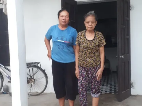 Người phụ nữ nghèo bị K ở tuổi 70: Vay khắp nơi để chữa trị, giờ không biết chạy vạy ở đâu