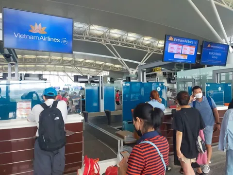 Người nhập cảnh Hàn Quốc phải có xét nghiệm Covid-19 nhanh âm tính trong 24 giờ