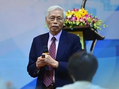 Nguyên Thứ trưởng Bộ Y tế: “Thuốc không thiếu, vấn đề là đấu thầu”