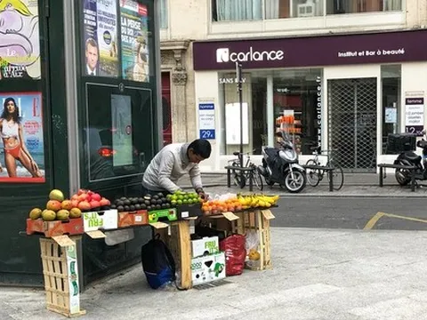 Những trải nghiệm trái tưởng tượng khi du lịch nước ngoài